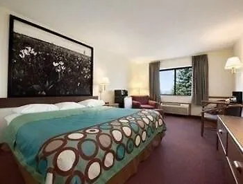 Super 8 By Wyndham 2*