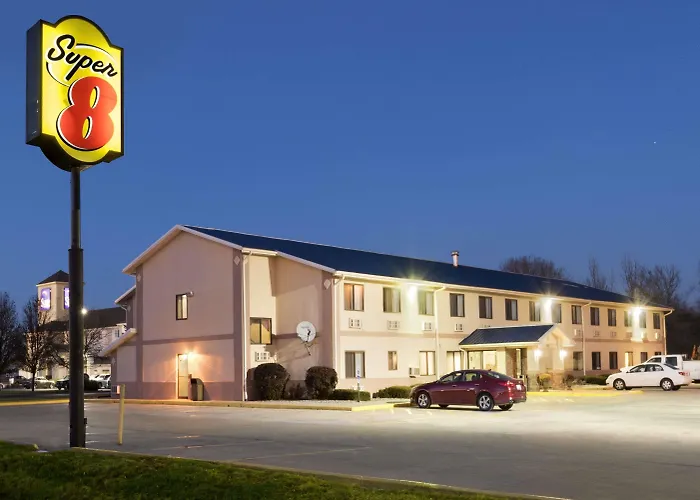 Super 8 By Wyndham Danville