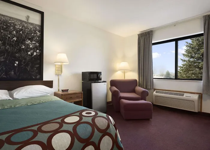 Motel Super 8 By Wyndham Danville