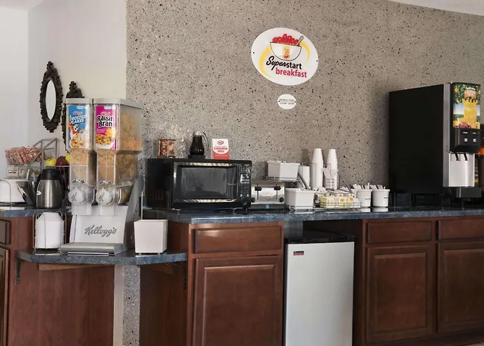 Motel Super 8 By Wyndham