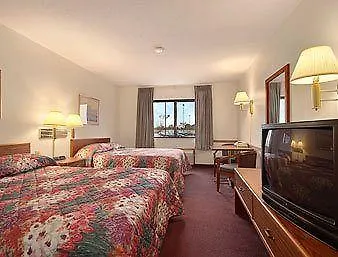 Super 8 By Wyndham